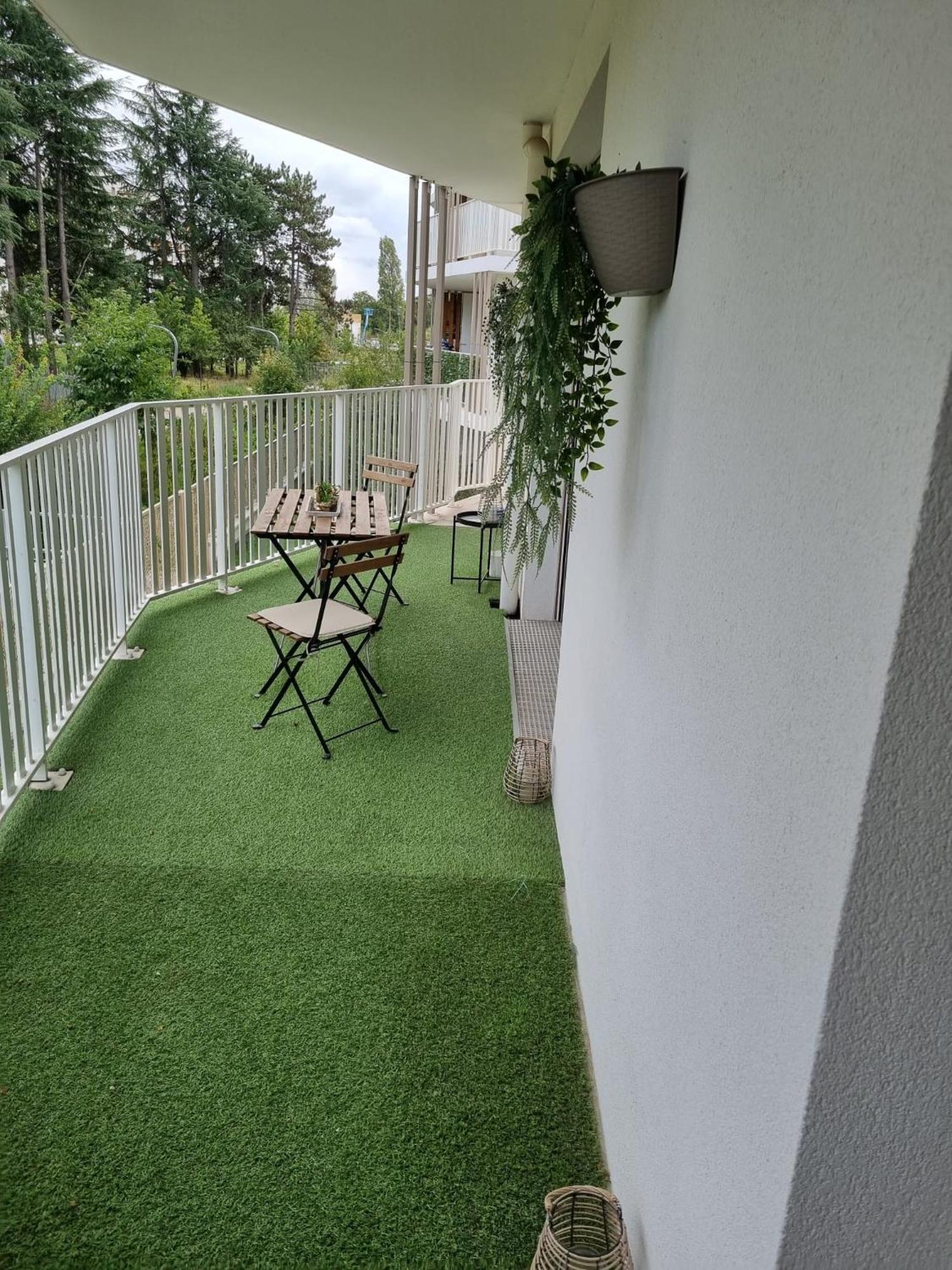 Allee Des Cedres Villepinte  Exterior foto